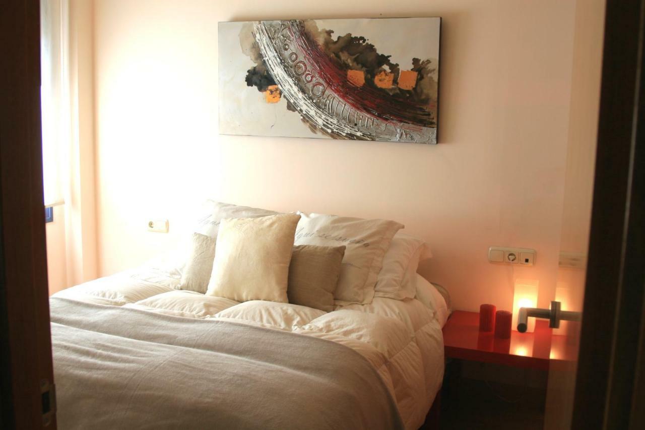 Apartamento Malaga Centro Y Playa-Parking Luaran gambar