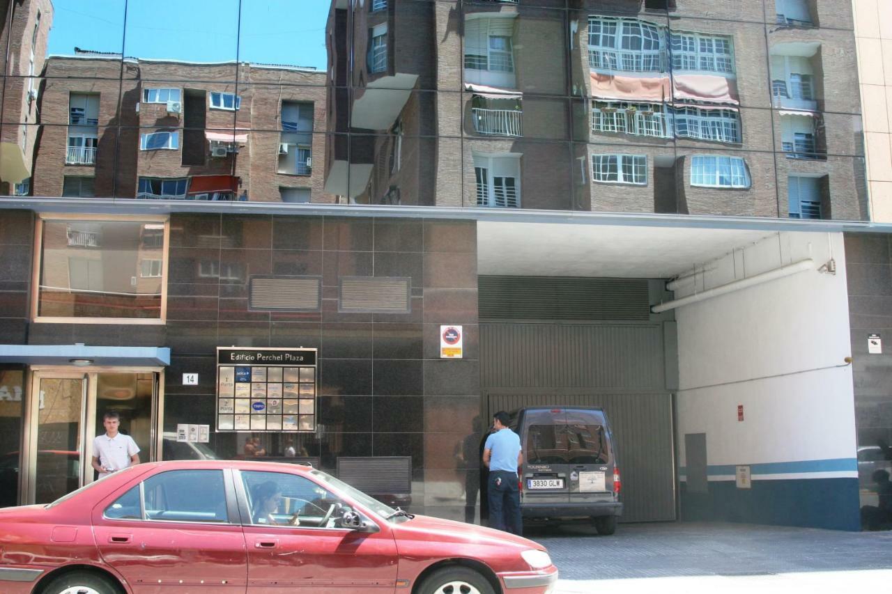 Apartamento Malaga Centro Y Playa-Parking Luaran gambar